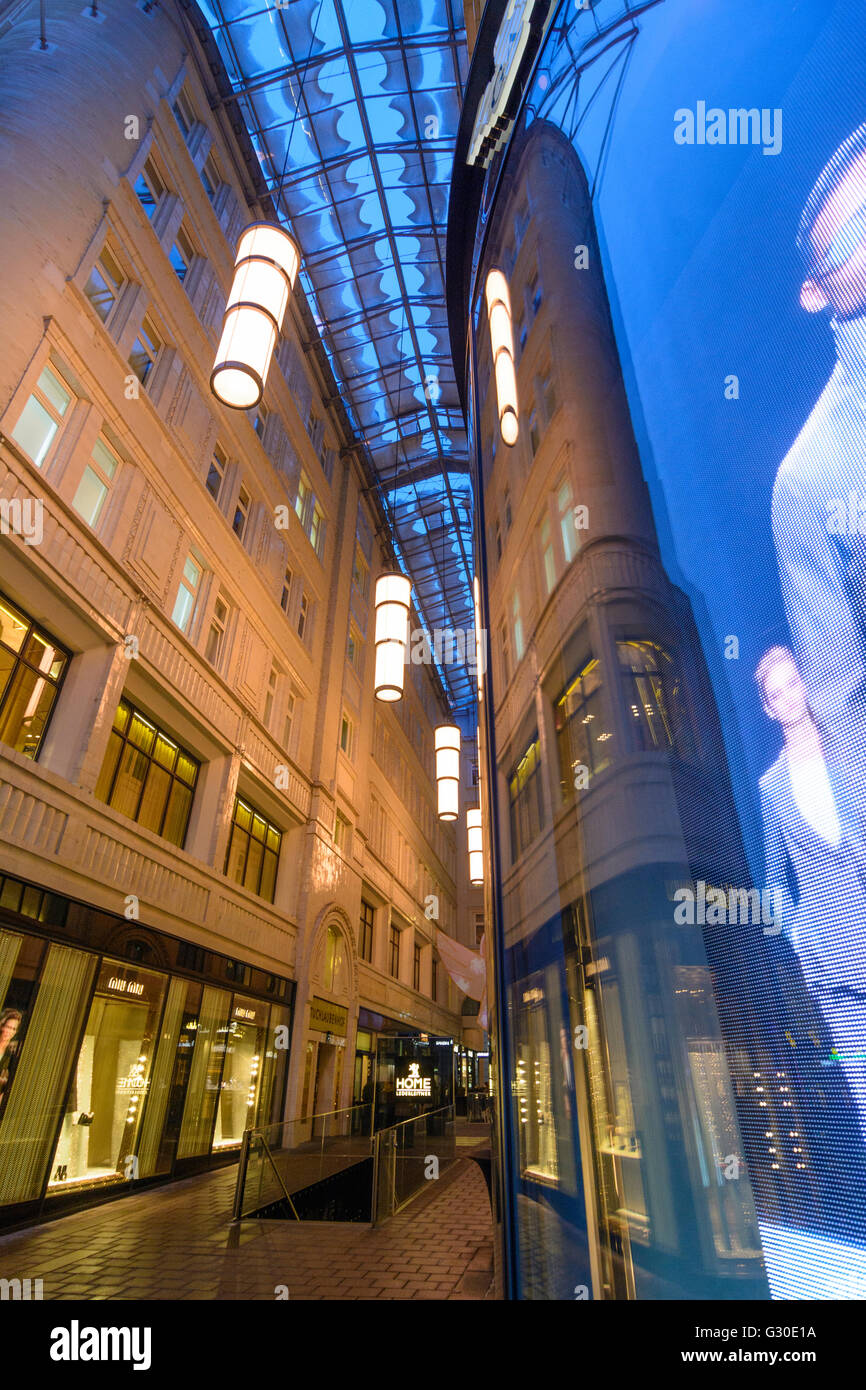 Kering Luxury Brand Bottega Veneta Leases Central Milan Palace