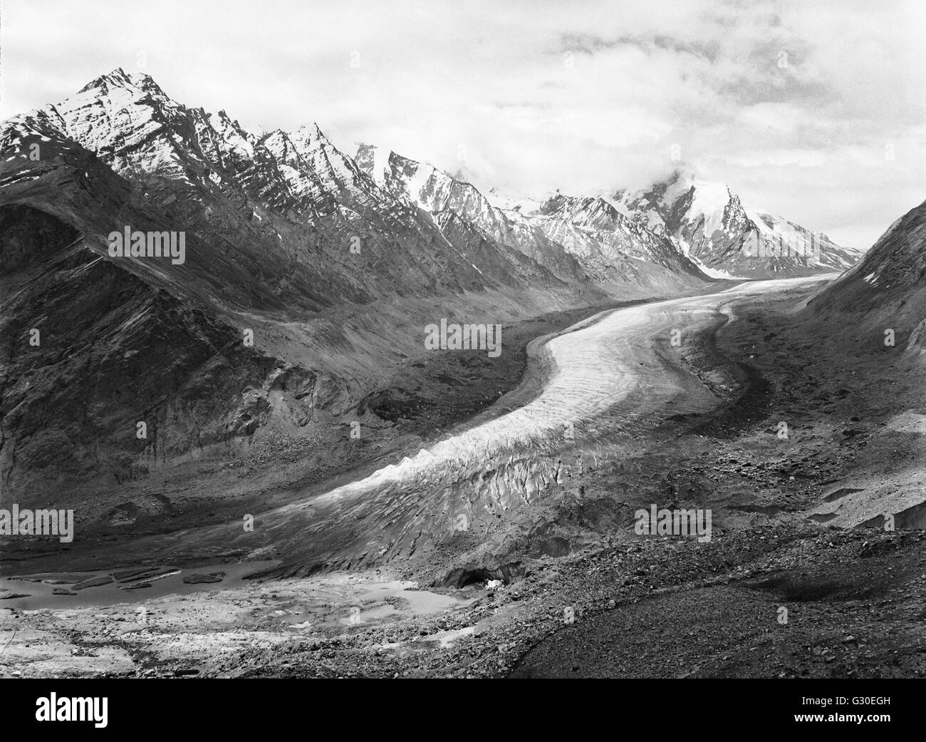Pansi La Darang Drung glacier, Zanskar, India film analogue Stock Photo