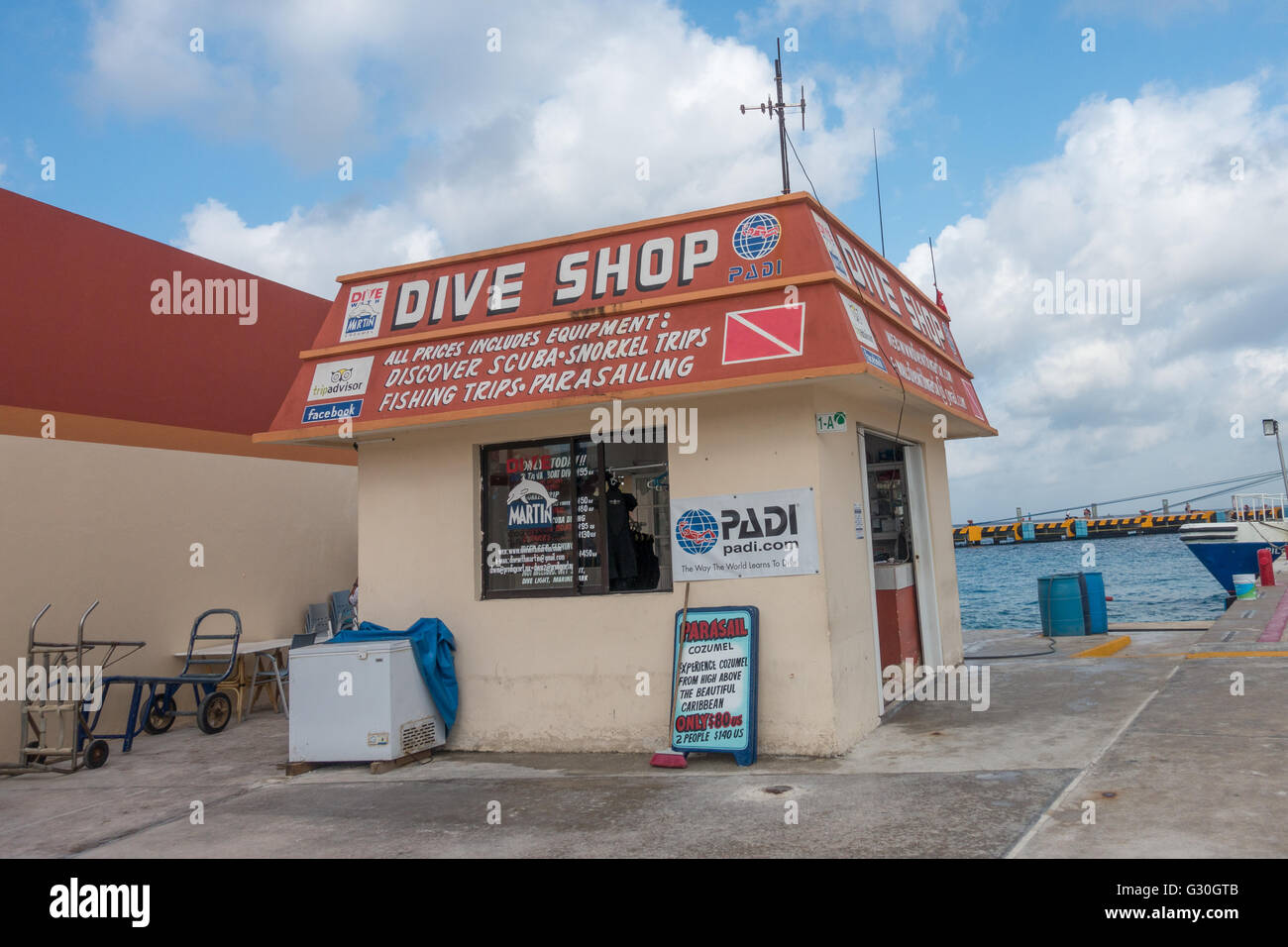 Dive shop on the pier in Cozumel. Cozumel, Mexico Stock Photo Alamy