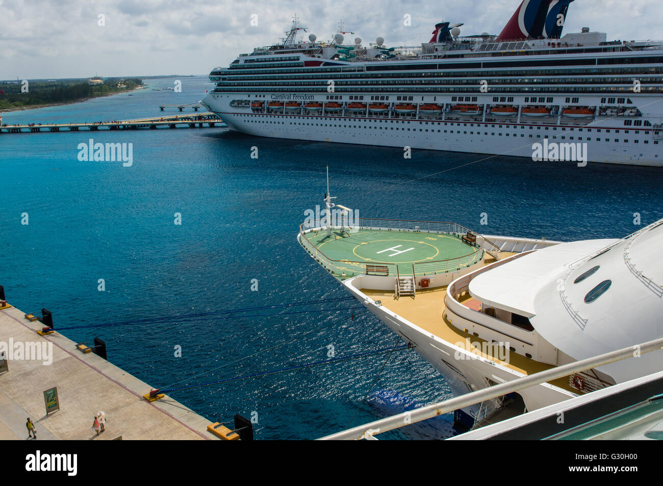 Helicopter landing area on a cruise ship in Cozumel.  Cozumel, Mexico Stock Photo