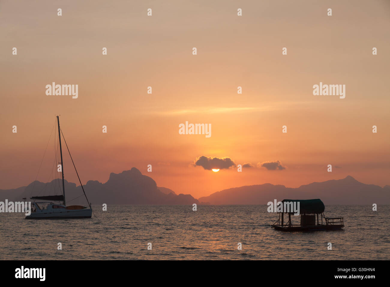 Sunset with fishing boat - Donsol Philippines Stock Photo