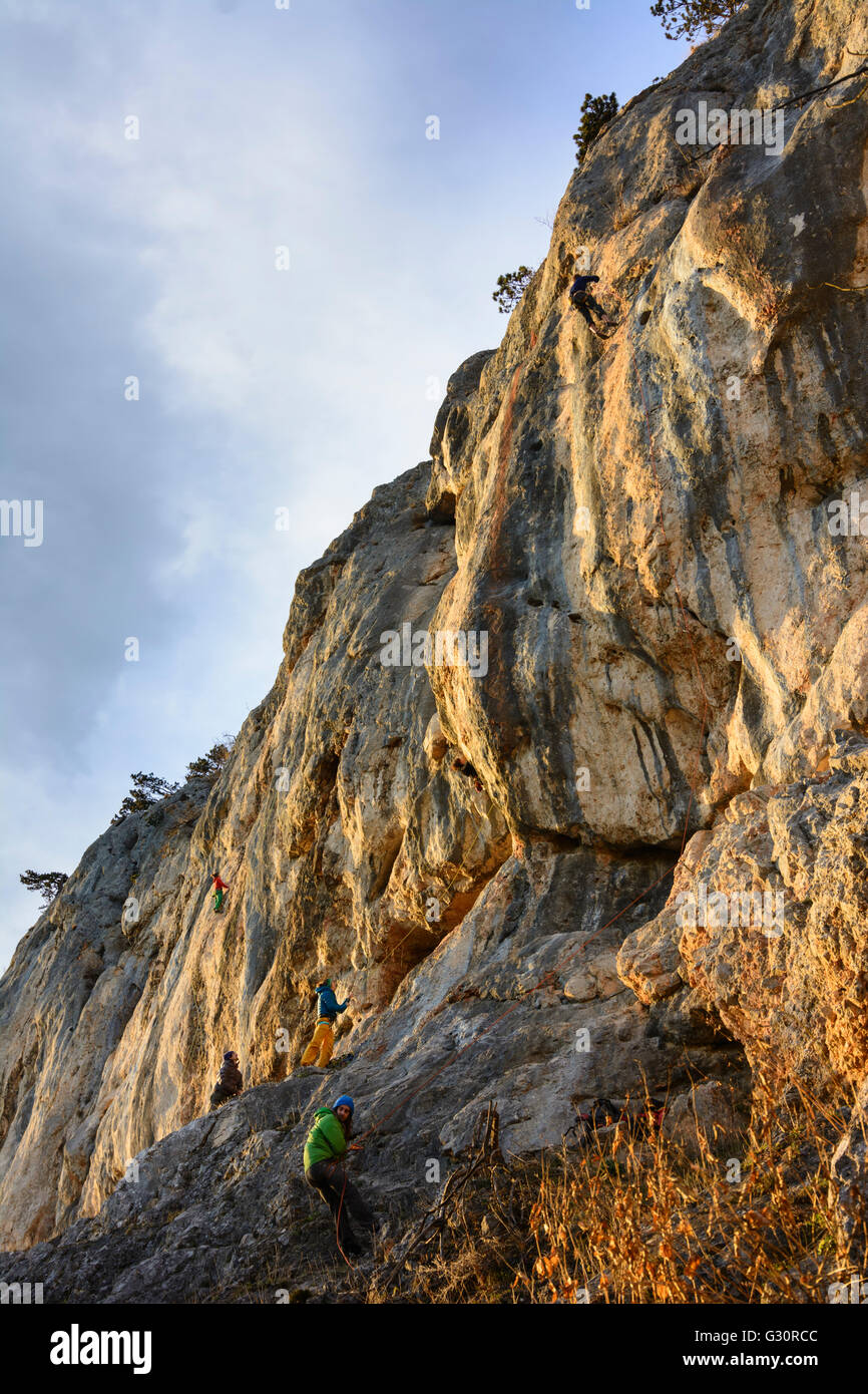 Climbers on the Hohe Wand, Austria, Niederösterreich, Lower Austria, Wiener Alpen, Naturpark Hohe Wand Stock Photo