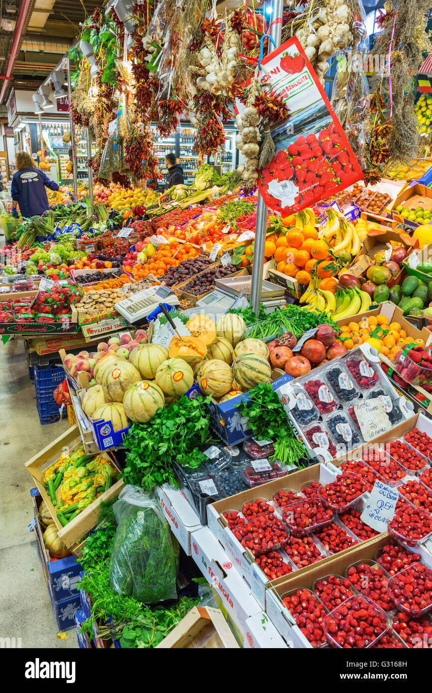 Vegetable Store of fruit and vegetables Stock Photo