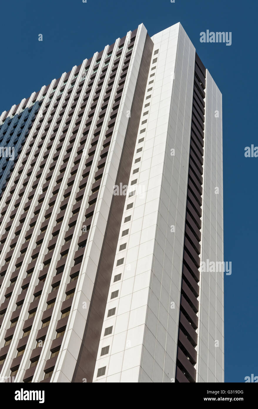 Sompo japan nipponkoa head office building hires stock photography and