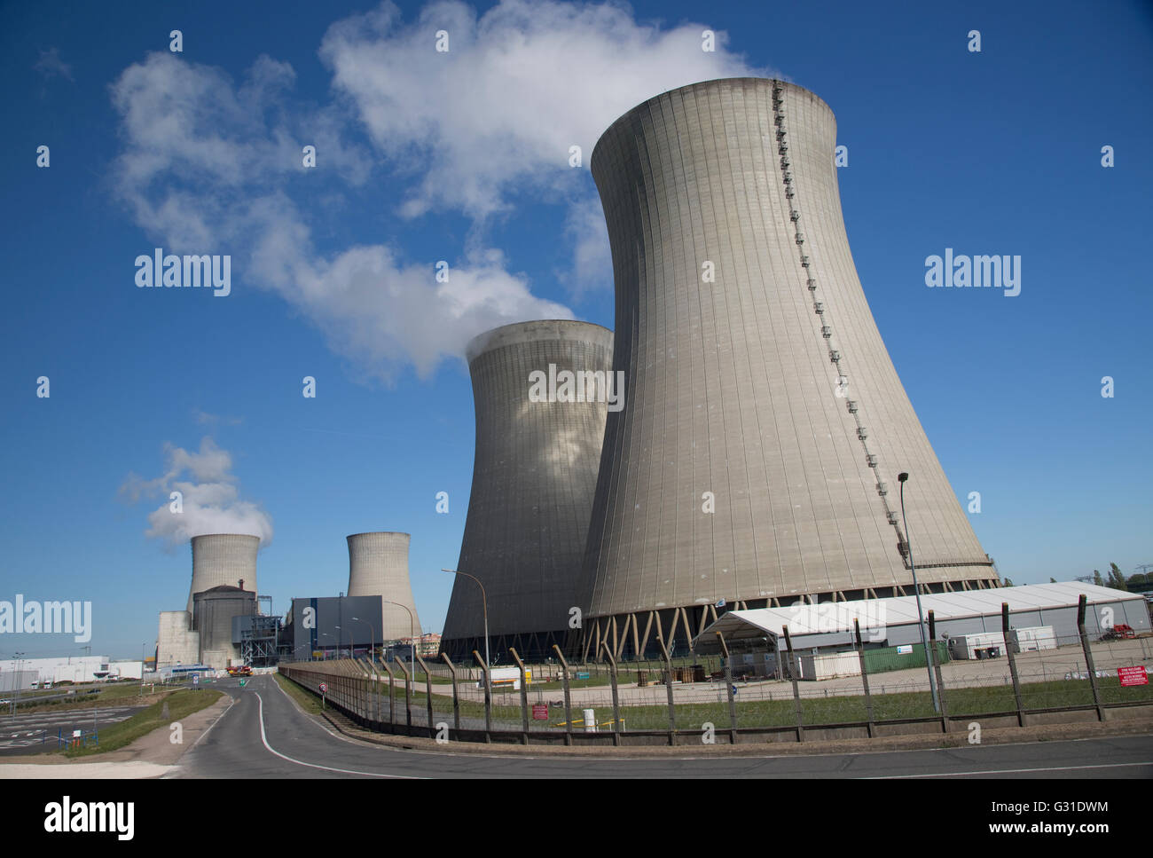 Cooling towers EDF nuclear power plant DampierreenBurly France Stock Photo Alamy