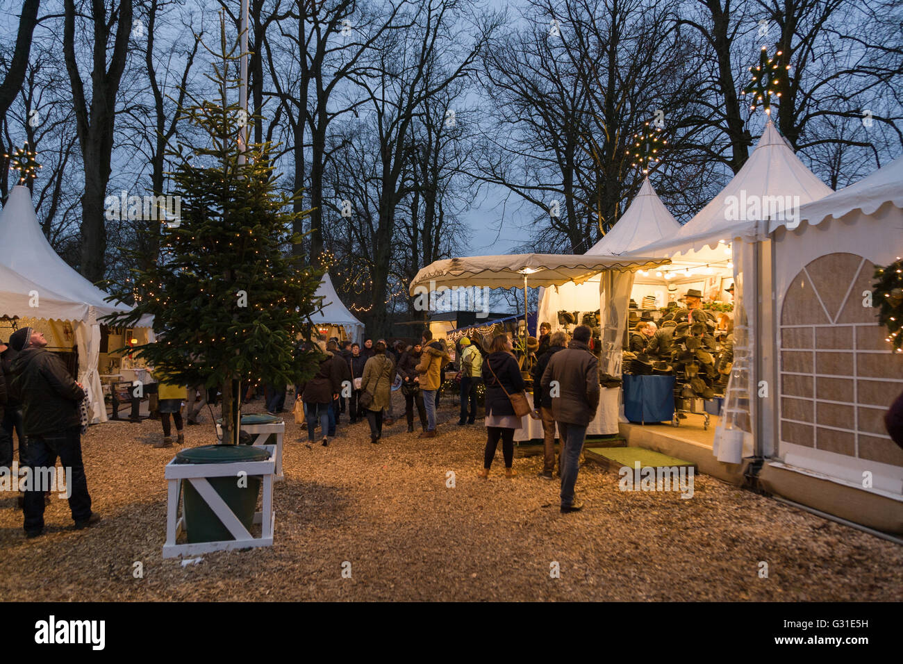 Ploen, Germany, Christmas market at Gut Stockseehof Stock Photo Alamy
