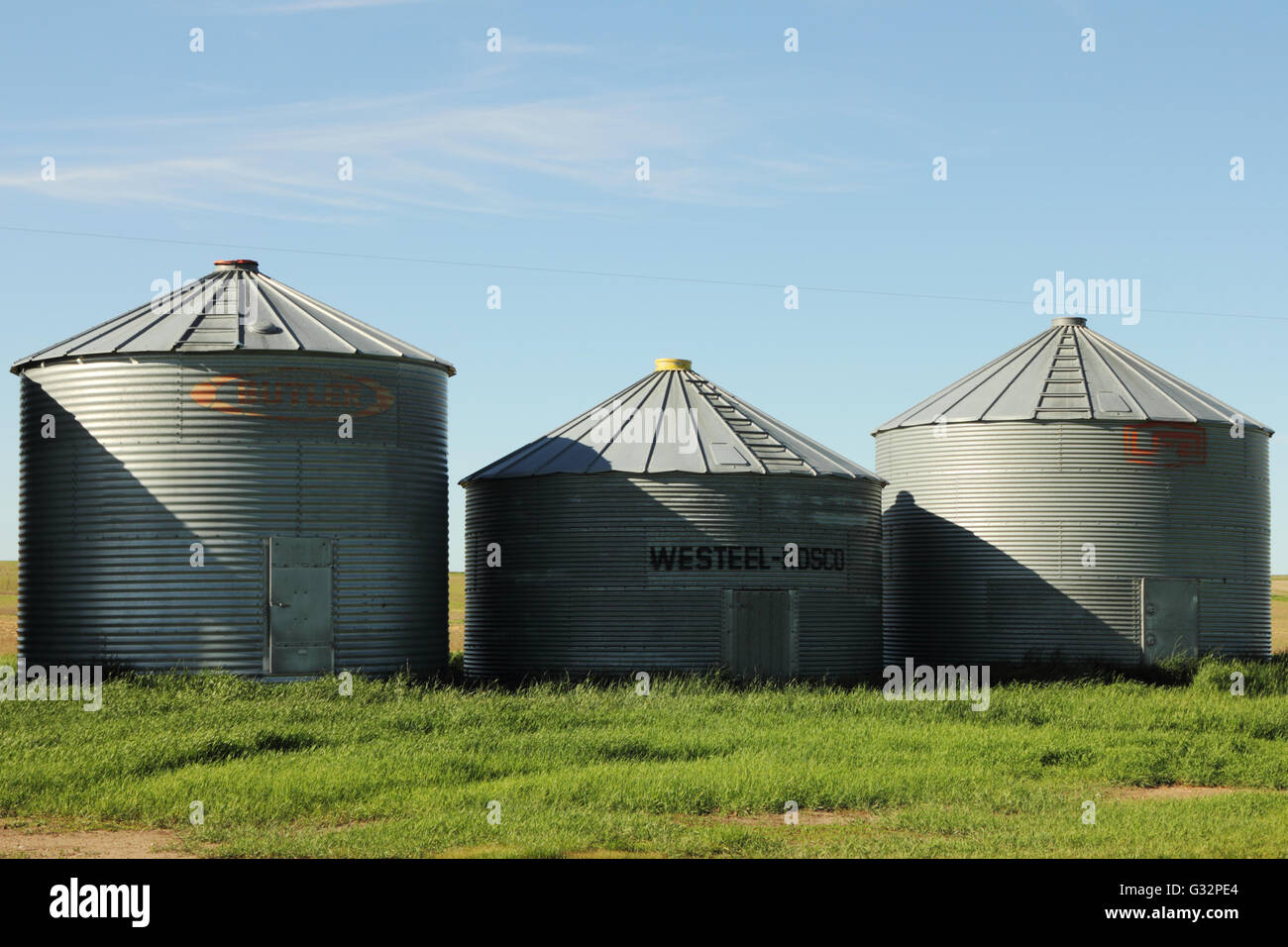 Grain bin hires stock photography and images Alamy