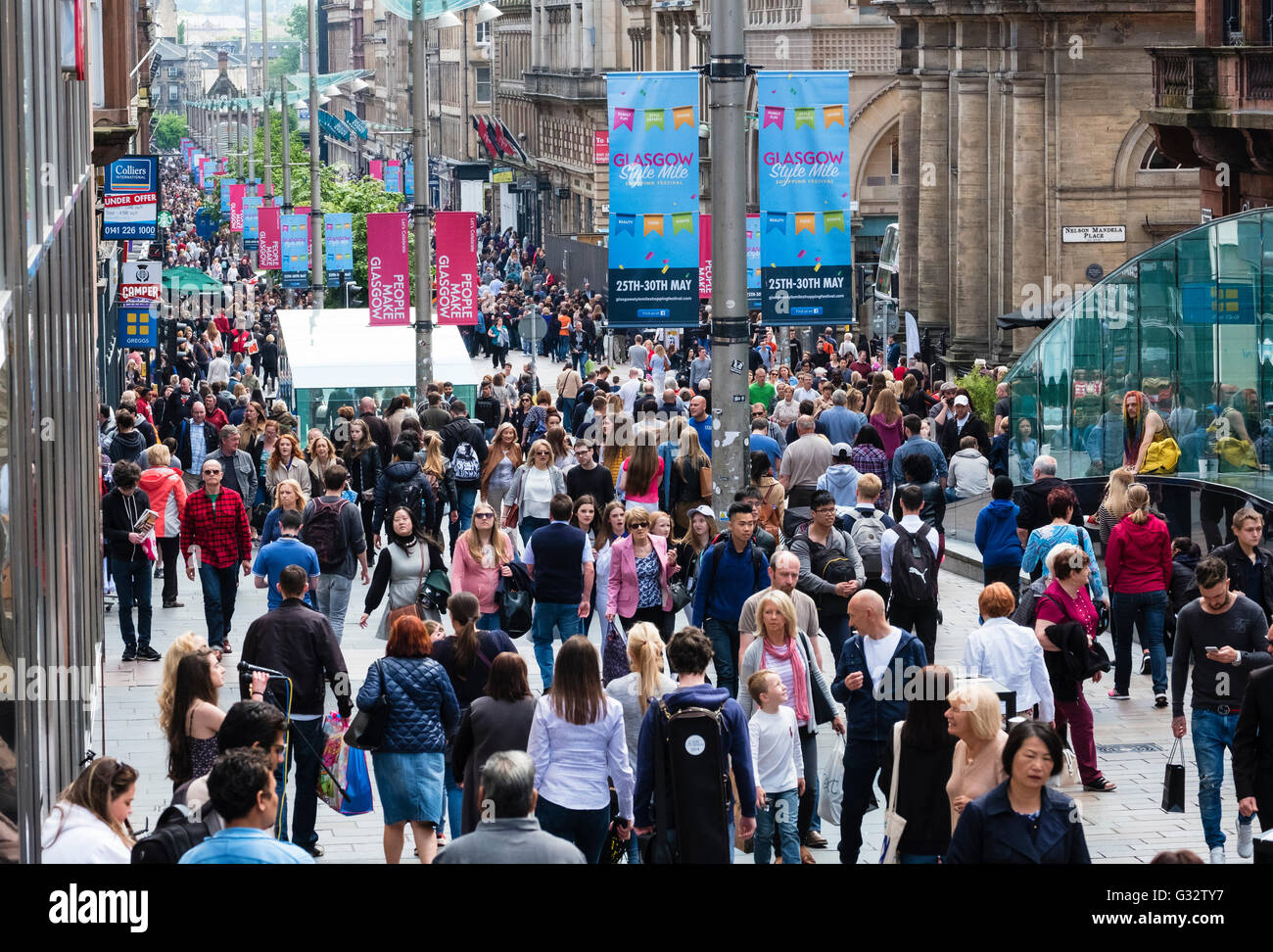 Pedestrianised street glasgow hires stock photography and images Alamy