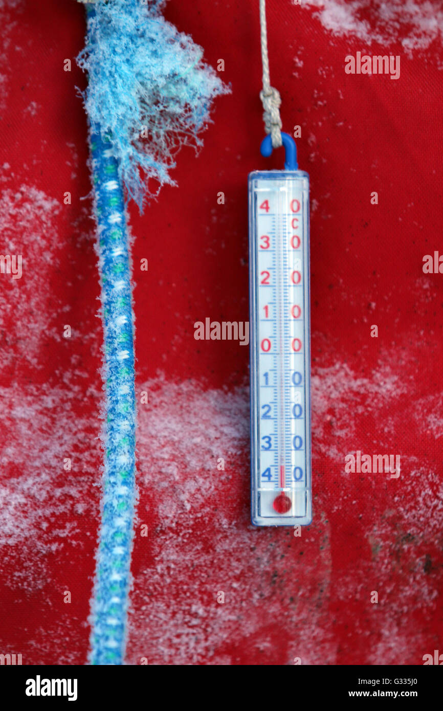?k skero, Finland, outside thermometer shows minus 35 degrees Celsius Stock Photo