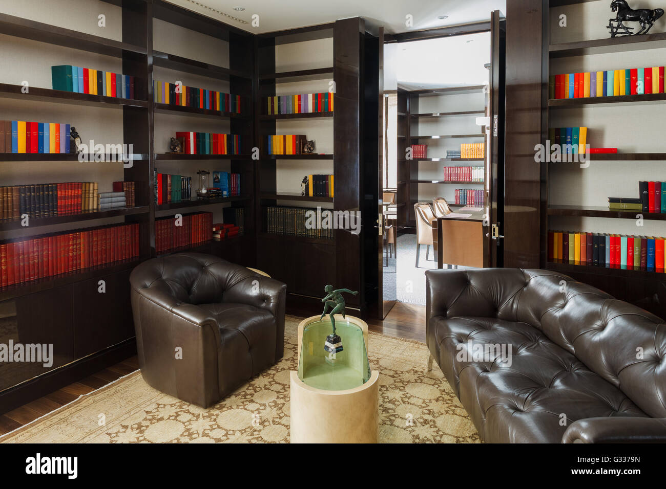 Luxury Office Interior Library Leather Sofa Designer