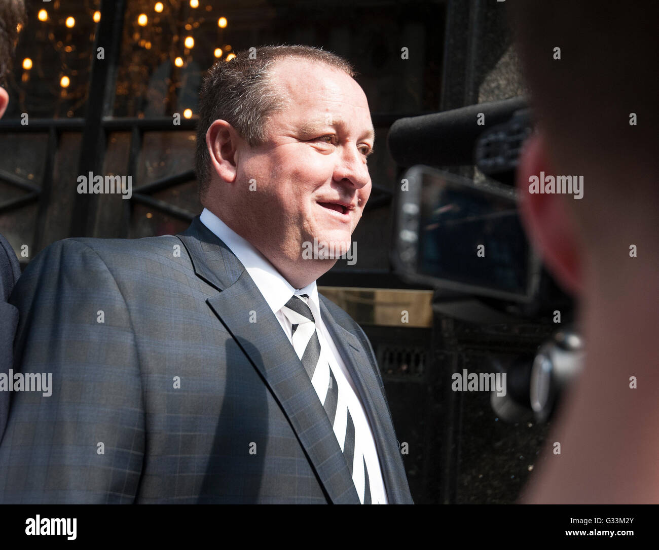 Sports Direct boss Mike Ashley arrives at Portcullis House, London