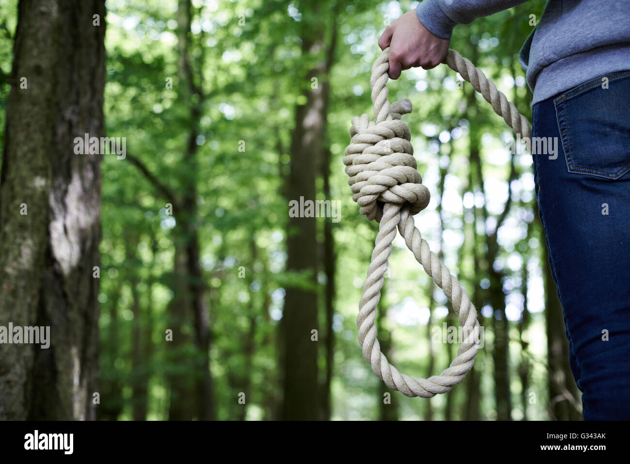 Suicide hanging hi-res stock photography and images - Alamy