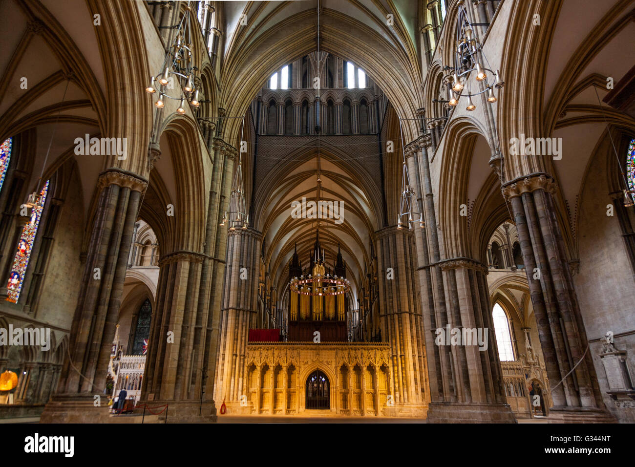 Inside the Nave of Lincoln Cathedral looking east (towards the crossing ...