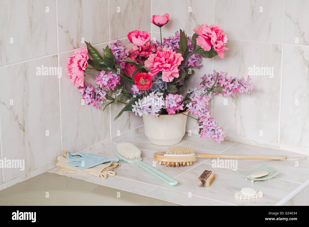 Bathroom flower decoration and bathroom kits Stock Photo Alamy