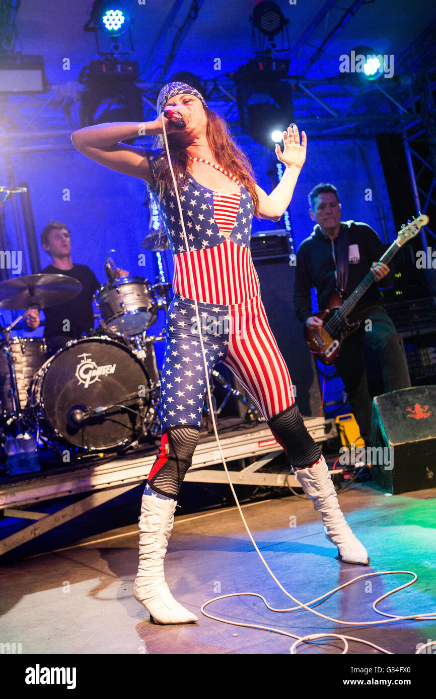 Juliette Lewis Rocker Milan Italy. 06th June 2016. The American rock band JULIETTE AND THE ...