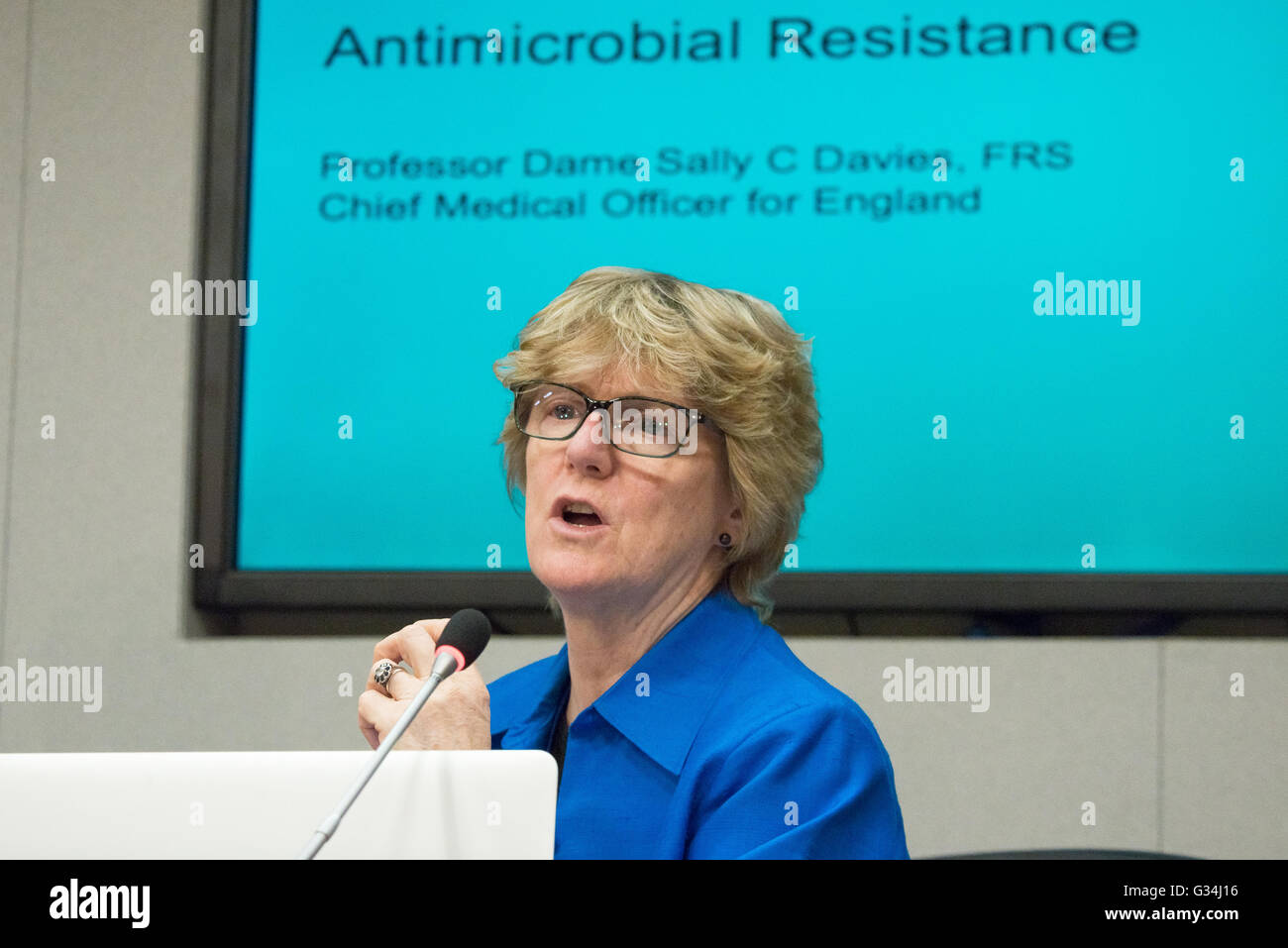 New York, United States. 07th June, 2016. Dame Sally Davies speaks with the press, explaining the origins and mechanisms of transmission of anti-microbial resistance. The Permanent Mission of the United Kingdom to the United Nations convened a press briefing at UN Headquarters in New York City on anti-microbial resistance diseases and threats to global health posed by them featuring Lord O'Neill, Chair of a Review of Anti-Microbial Resistance (AMR). Professor Dame Sally Davies, the Chief Medical Officer for England © Albin Lohr-Jones/Pacific Press/Alamy Live News Stock Photo