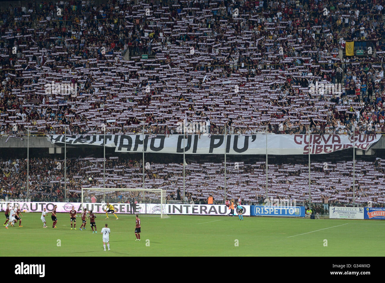 Salerno Italy 08th June 2016 Salernitana Fans In The Curve South Stock Photo Alamy