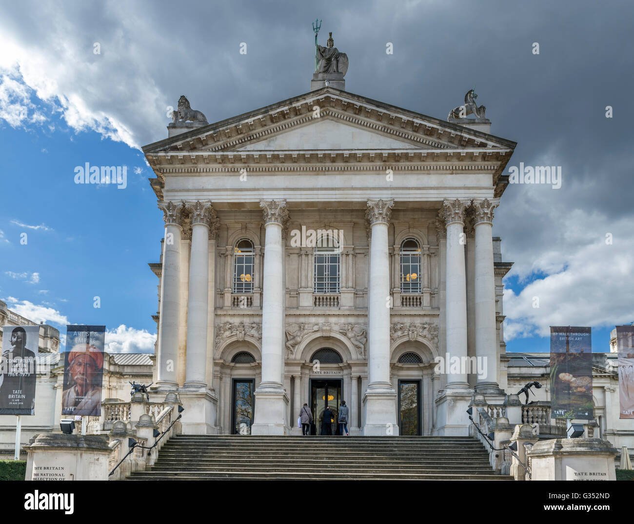 Entrance to Tate Britain art gallery, Millbank, London, England, UK Stock Photo