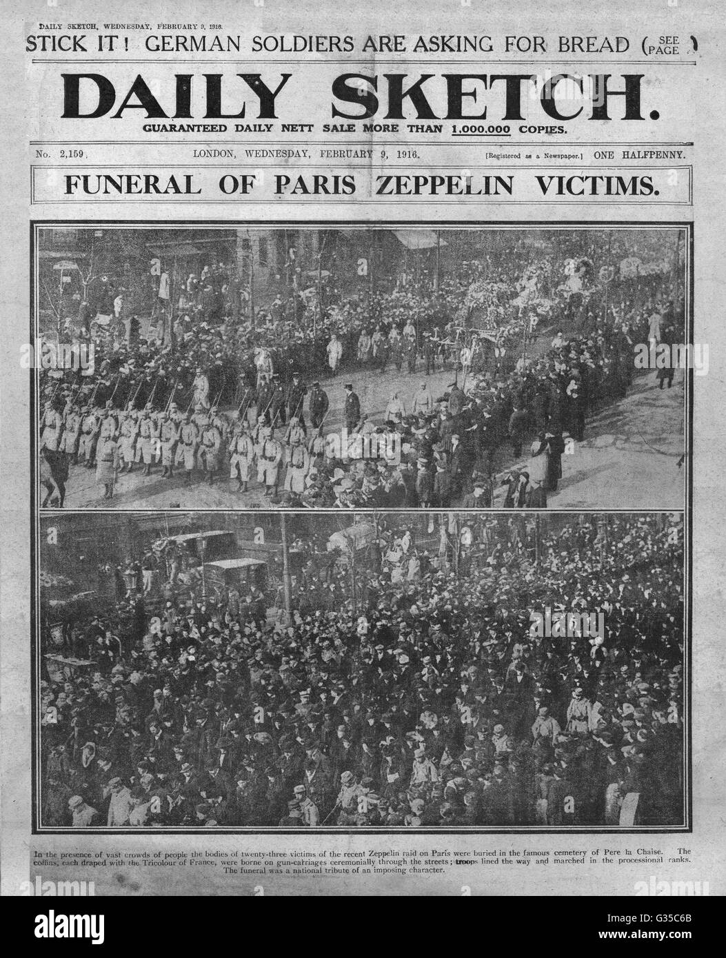 1916 Daily Sketch Funeral of Paris Zeppelin victims Stock Photo