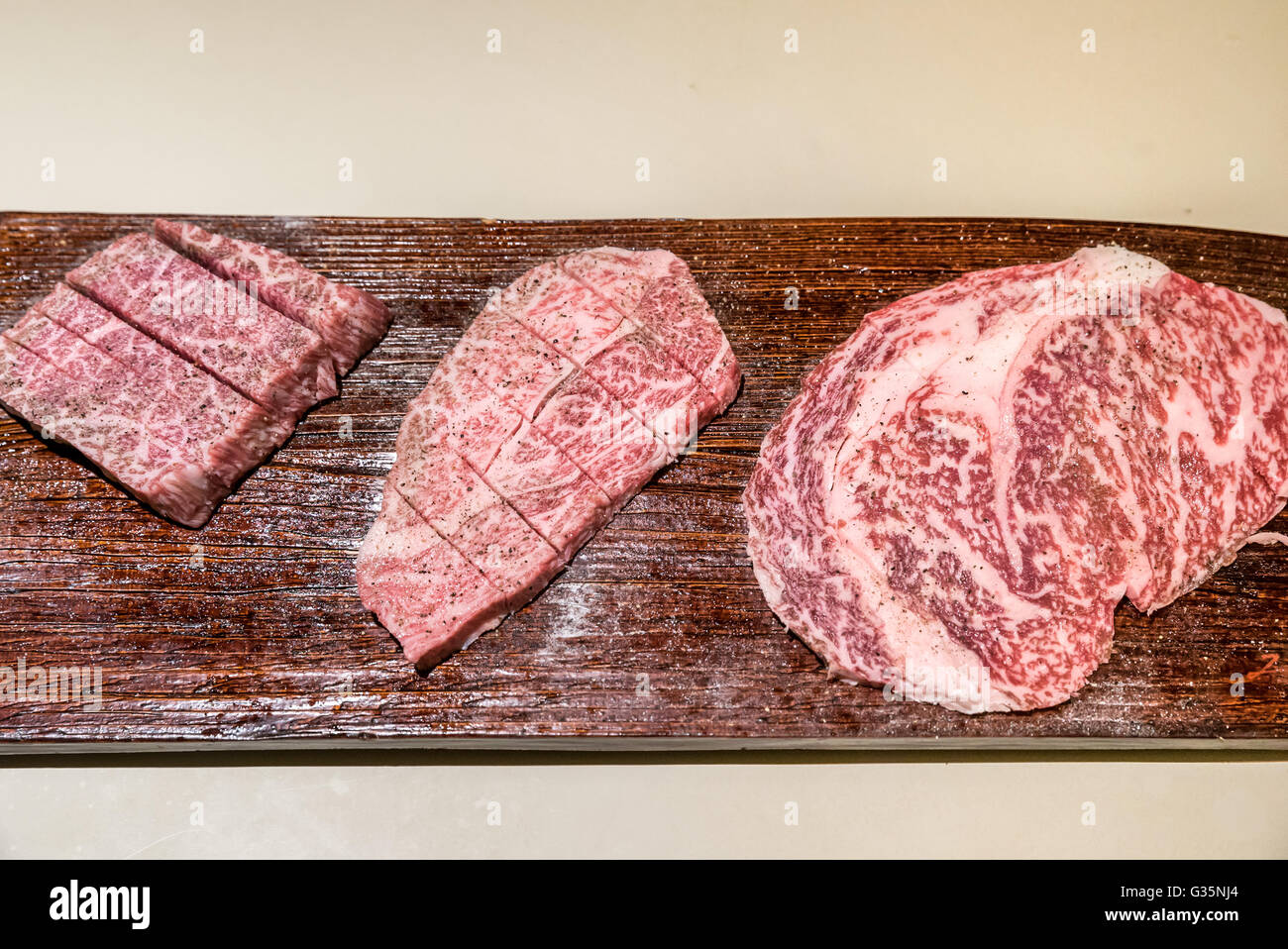 Freshness Japanese wagyu A5 Beef BBQ yakiniku Stock Photo Alamy