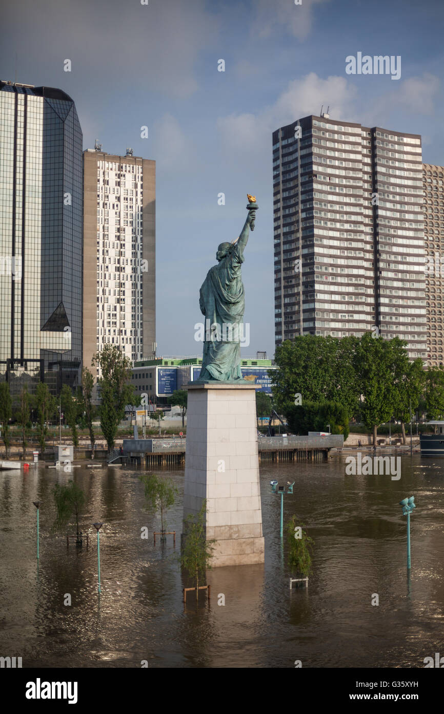 The statue of liberty of Paris under water during the Paris flooding of June 2016, France. Stock Photo