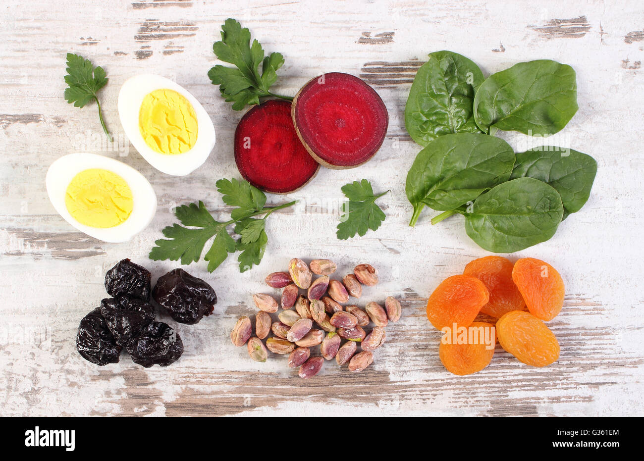 Products and ingredients containing iron and dietary fiber, natural ...