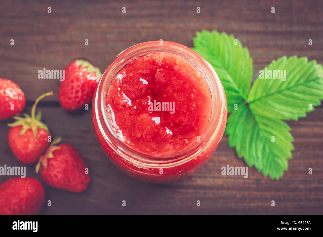 Vintage preserve jar hi-res stock photography and images - Alamy
