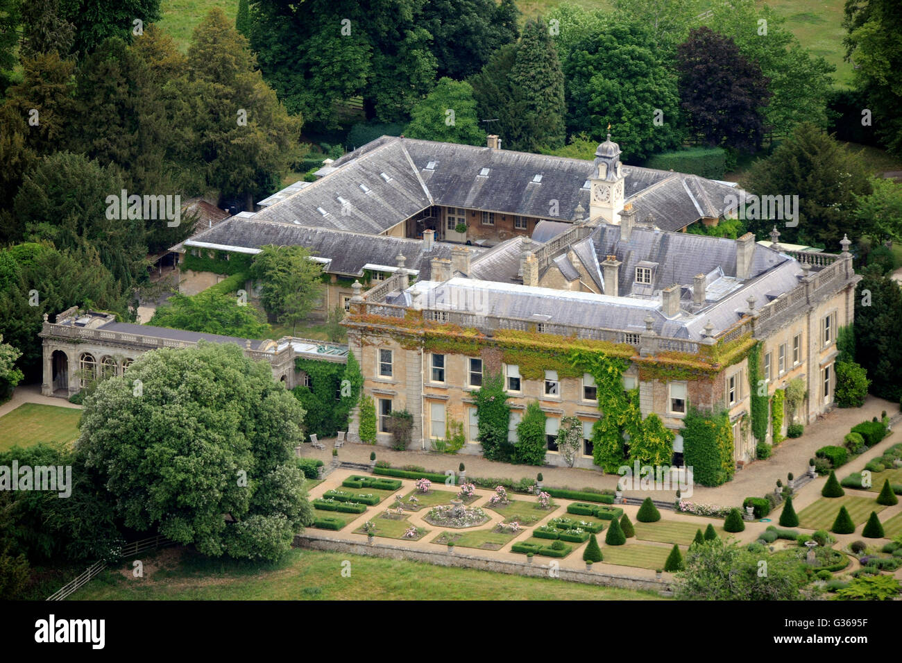 Kiddington Manor near Woodstock, Oxfordshire UK Stock Photo Alamy