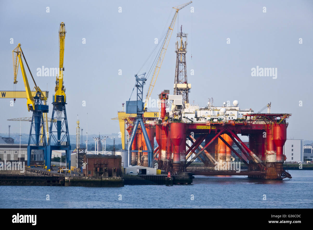 oil rig Belfast dock Stock Photo - Alamy