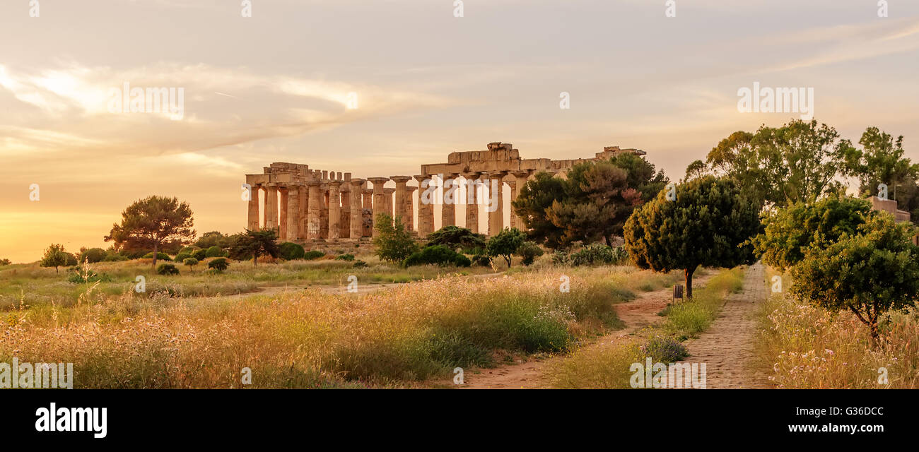 Sicily, Italy: the Temple of Hera at Selinunte Stock Photo