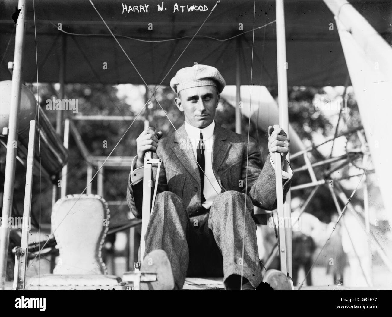 Harry Atwood (1883-1967) became one of America's most  celebrated flyers when he set records for long-distance flying from Boston to Washington and from St. Louis to New York. He landed his biplane on the South Lawn of the White House to receive an award from President William Howard Taft. Stock Photo