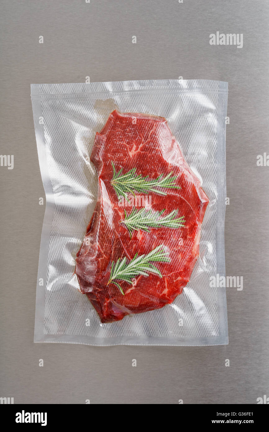 Vacuum sealed roast beef Stock Photo Alamy