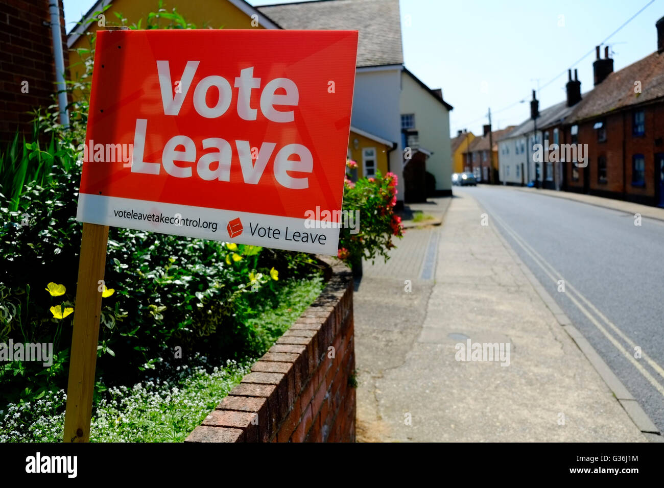 Two households with divided opinions on the EU referendum Stock Photo