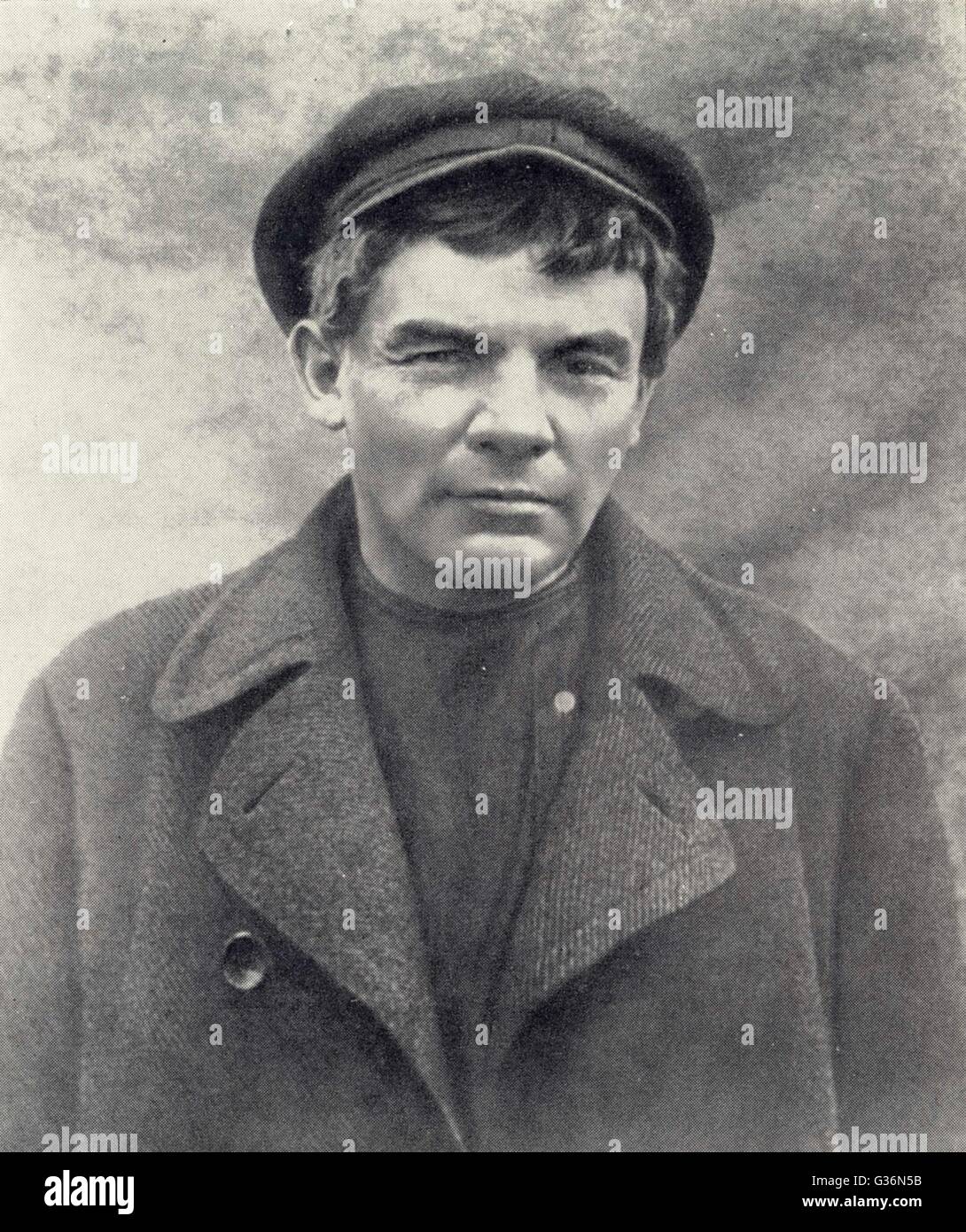 Coat lenin hi-res stock photography and images - Alamy