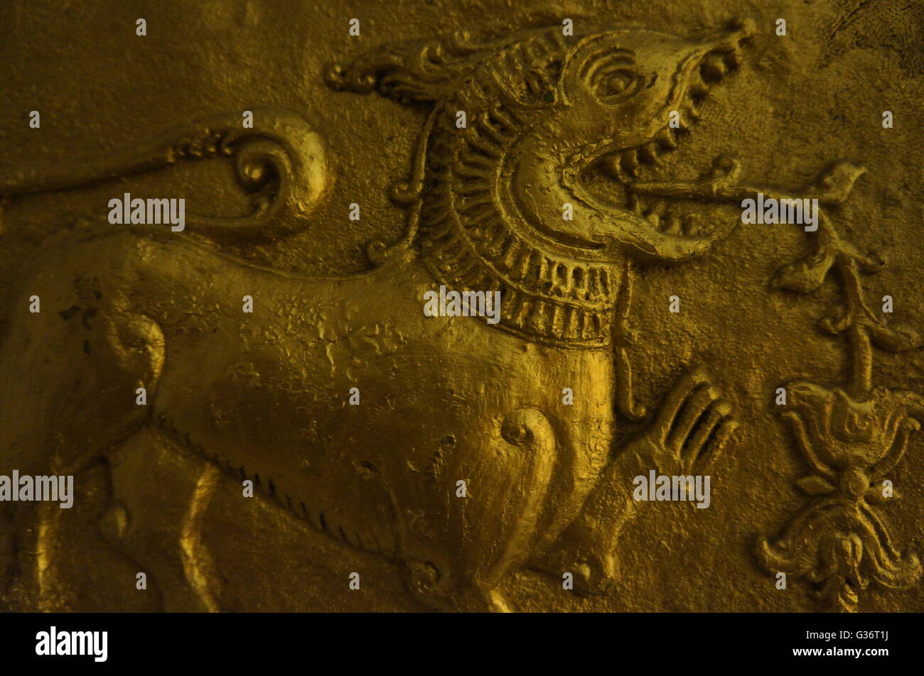 A gold lion, national emblem of Sri Lanka, on the wall on a boutique hotel  near Kandy Stock Photo - Alamy