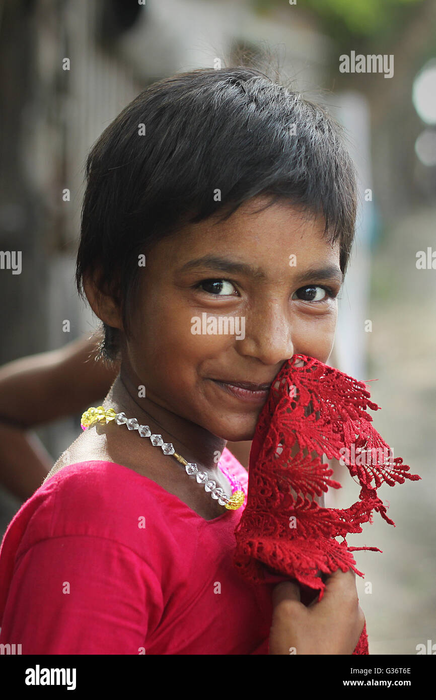 Bangladeshi girl hi-res stock photography and images - Page 2 - Alamy Bangladeshi girl hi-res stock photography and images - Page 2 - Alamy