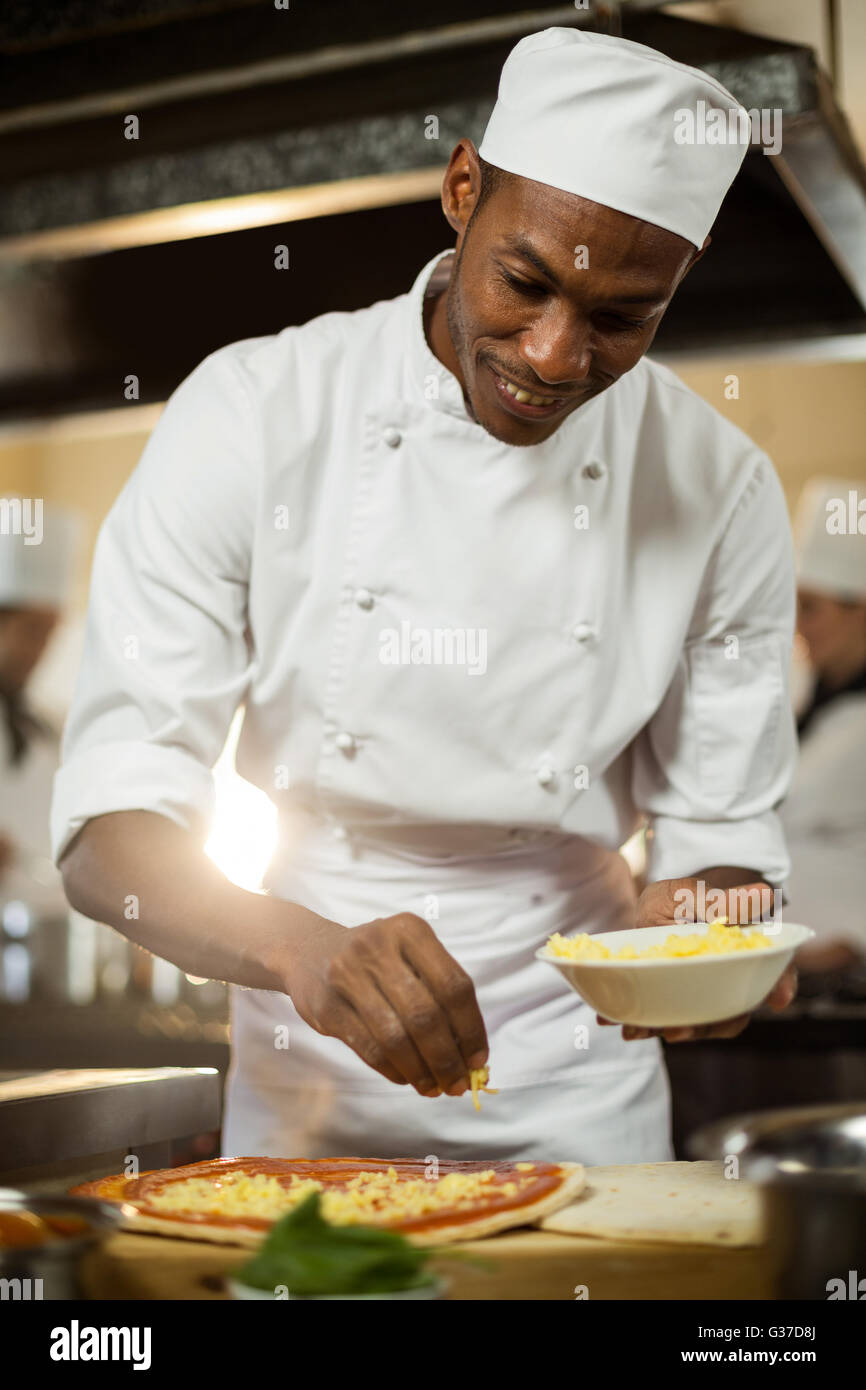 Pizza Chefs Stock Photos & Pizza Chefs Stock Images Alamy