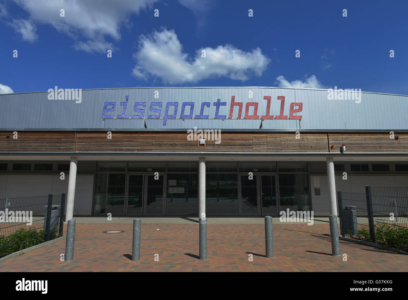 Eissporthalle, Glockenturmstrasse, Charlottenburg, Berlin, Deutschland