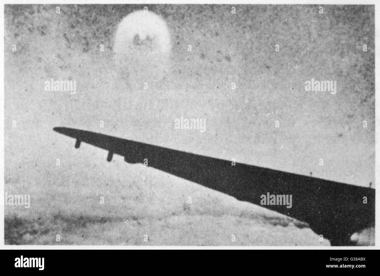 This photo is said to show a 'foo-fighter' observed by a  German pilot in May 1945, near  Karnten, Germany : there are  grounds for suspecting a fake,  however     Date: 1944 Stock Photo