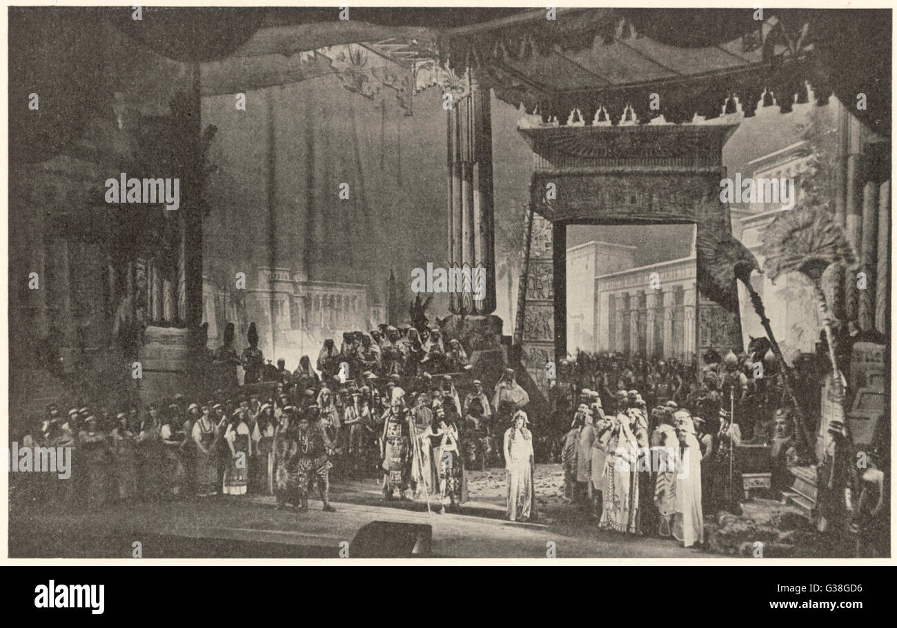 AIDA  Act II, Scene 3: Radames is betrothed to  Amneris, the King's daughter,  as a reward for his services;  unfortunately, he is in love  with her bondmaid, Aida     Date: early 20th century Stock Photo