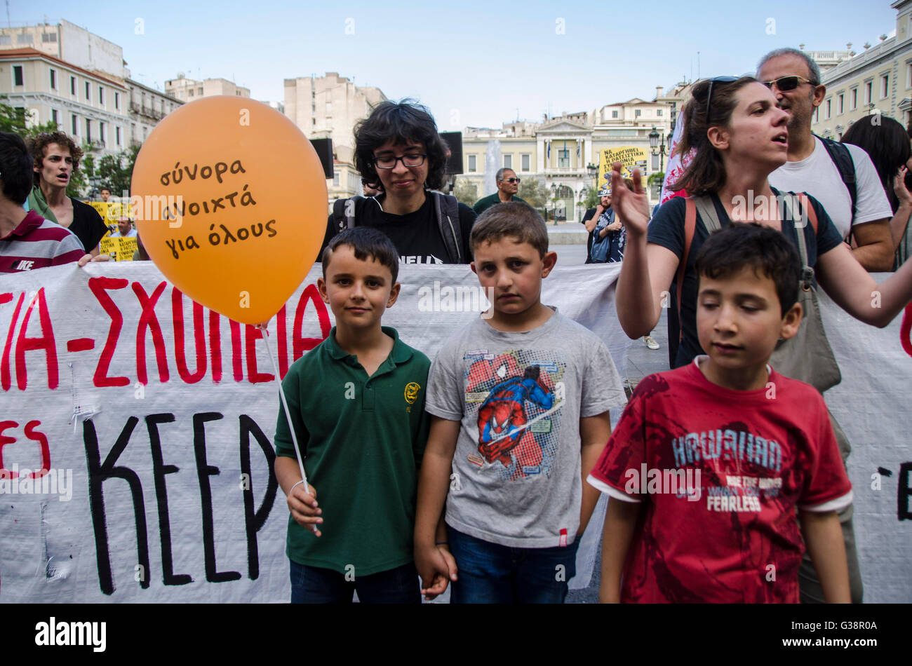 Athens, Greece. 09th June, 2016. Refugees and Greek people demonstrate in  Athens asking from the Greek
