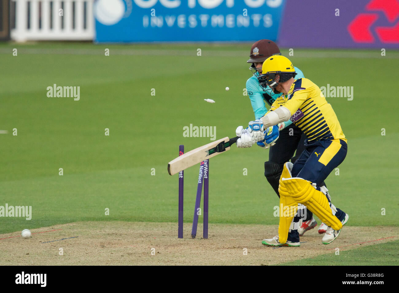 20 Overs Stock Photos & 20 Overs Stock Images - Alamy 20 Overs Stock Photos & 20 Overs Stock Images - Alamy - 1300 x 956 jpeg 140kB