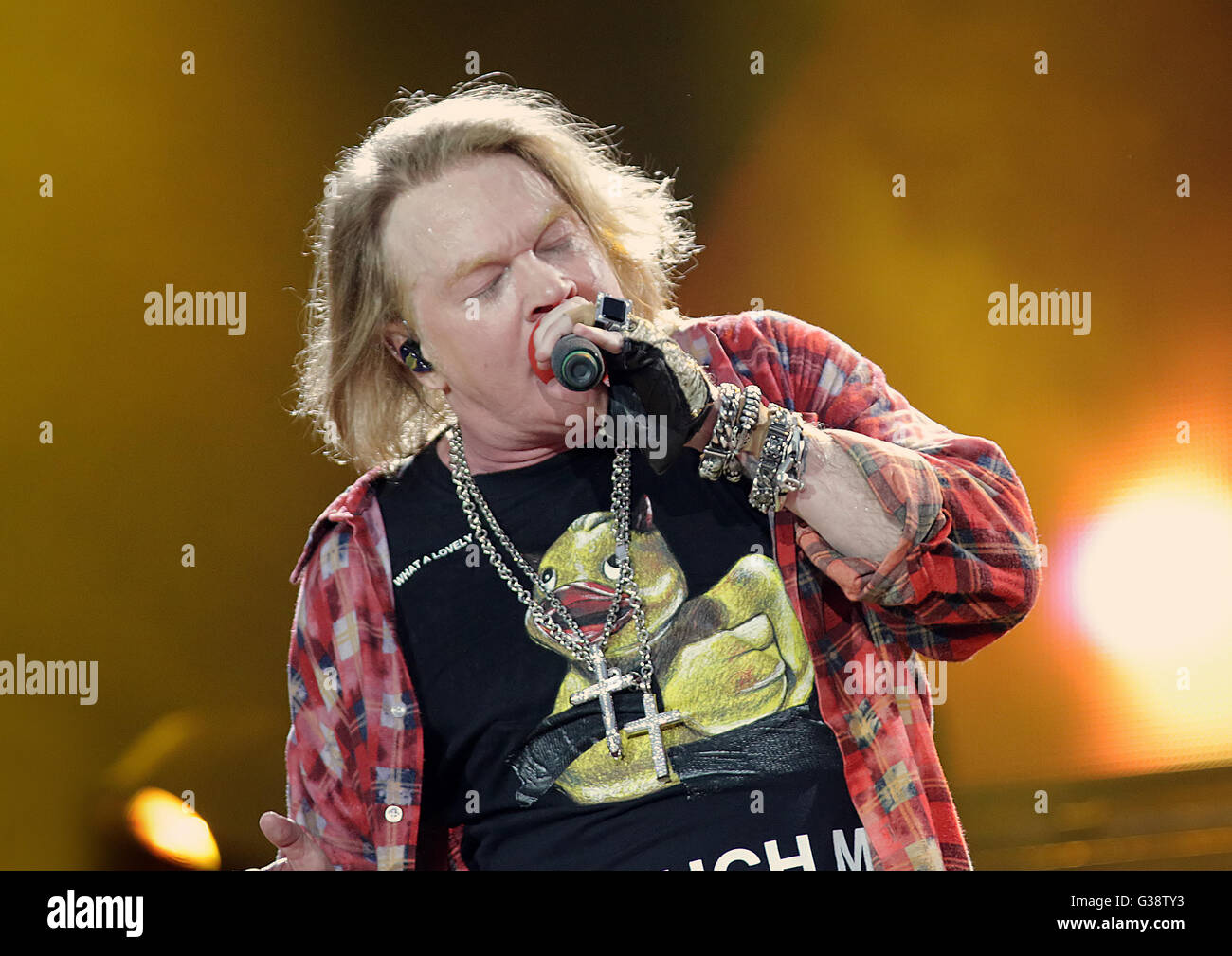 Axl rose hi-res stock photography and images - Alamy