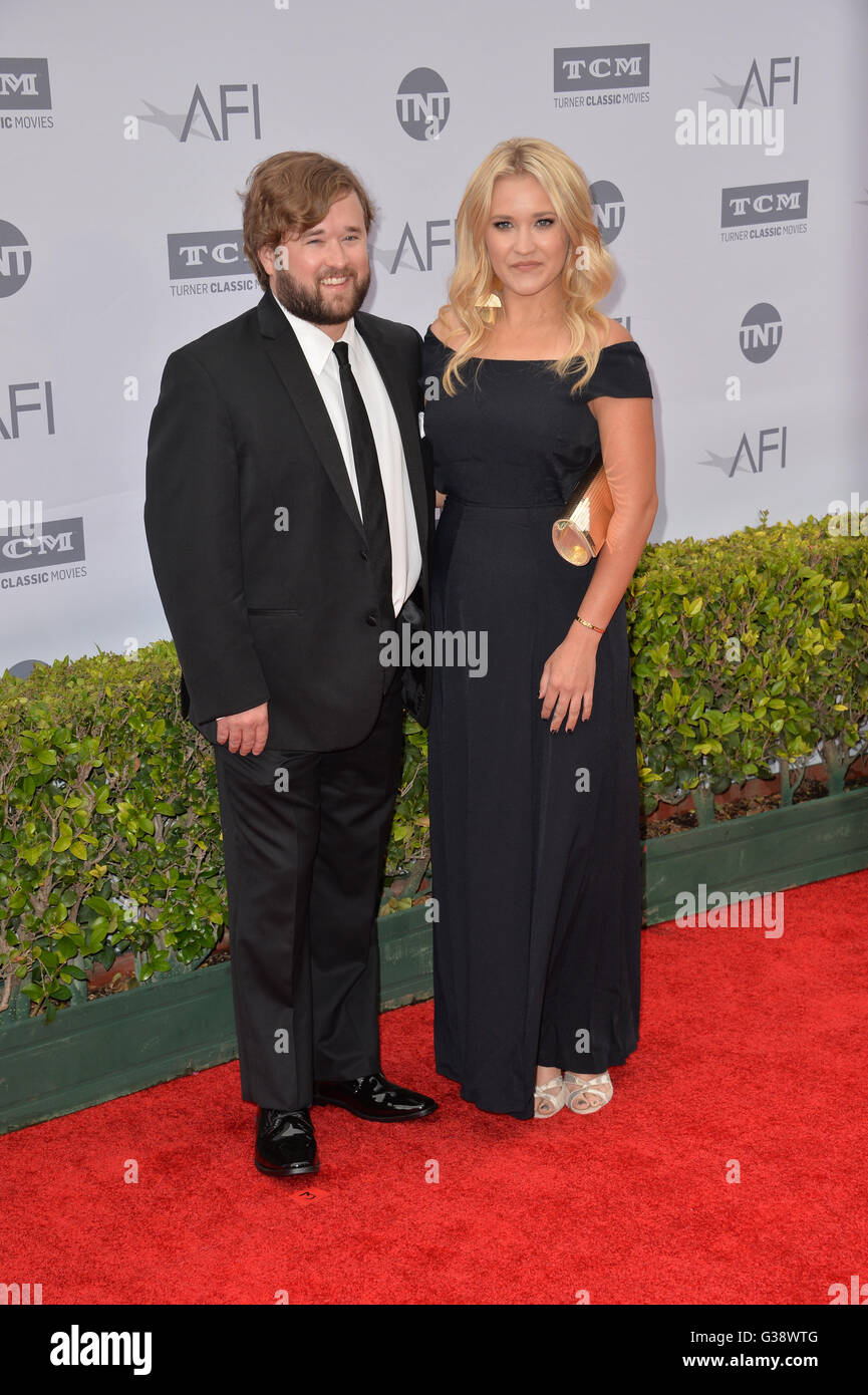 Los Angeles, USA. 09th June, 2016. Actors Haley Joel Osment & sister