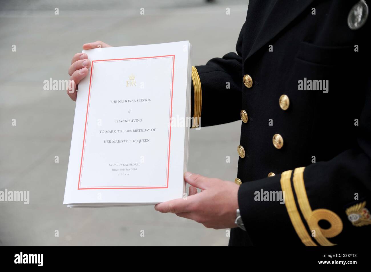 National Service of Thanksgiving to mark Queen Elizabeth II's 90th Birthday: Order of Service for Thanksgiving Service Stock Photo