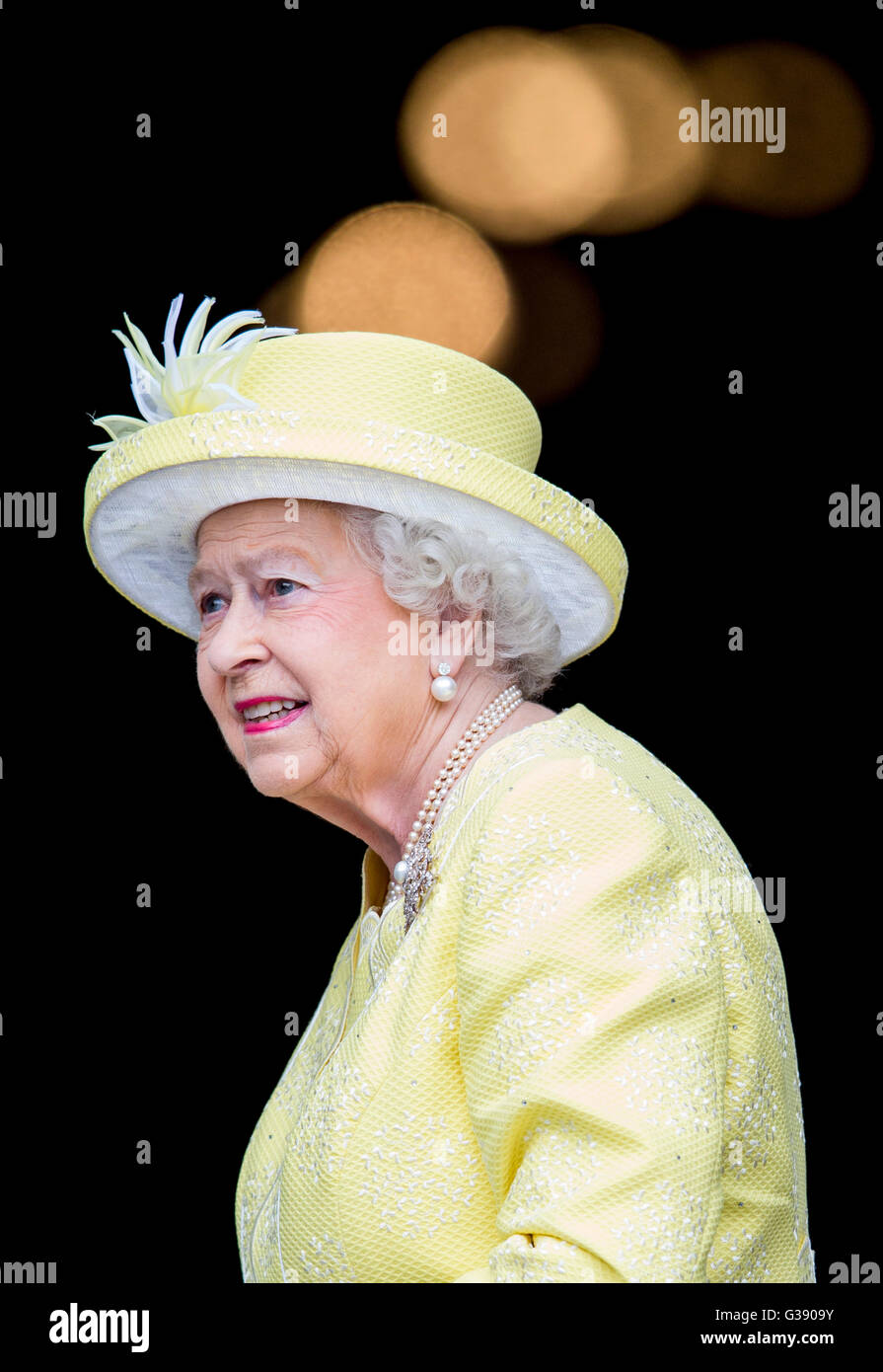 London, UK. 10th June, 2016. Queen Elizabeth attend the service of