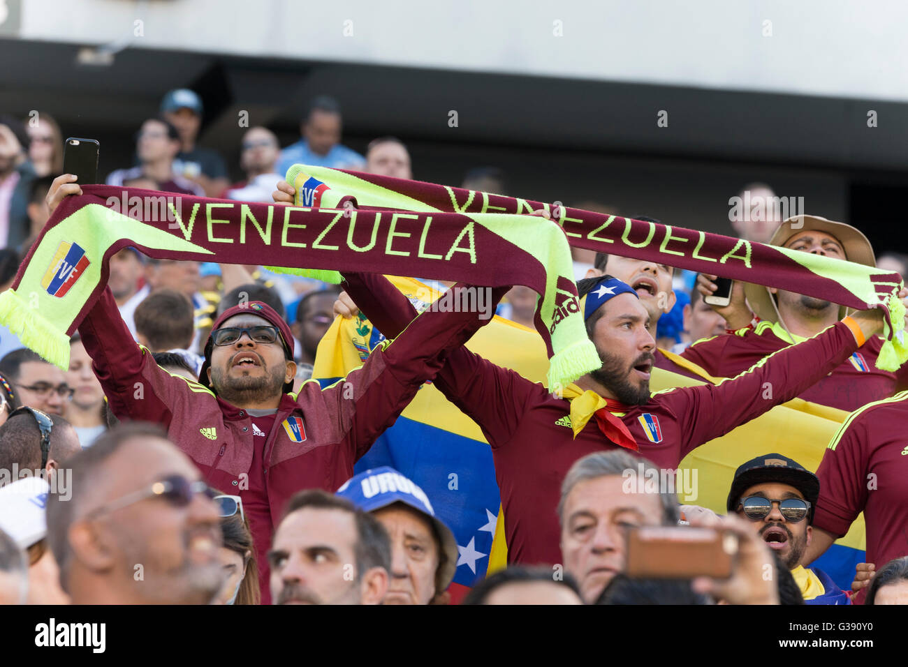 Philadelphia, PA USA. 9th June, 2016. Fans of Venezuela team celebrate victory after Copa America Centenario game against Uruguay. Venezuela won 1 - 0 Credit:  lev radin/Alamy Live News Stock Photo
