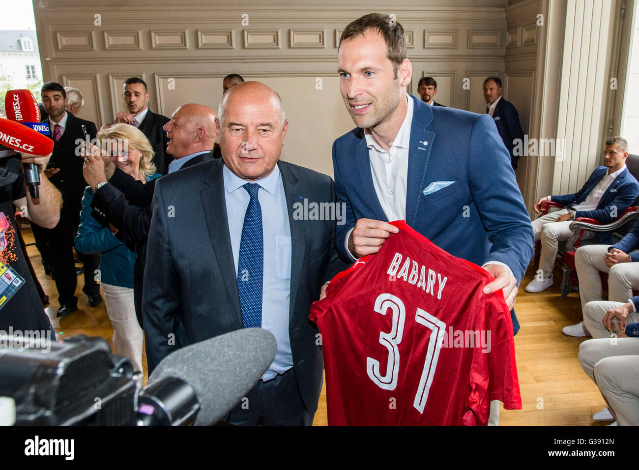 The mortality impacts of greening Italy | Nature Communications, image size:1300x956