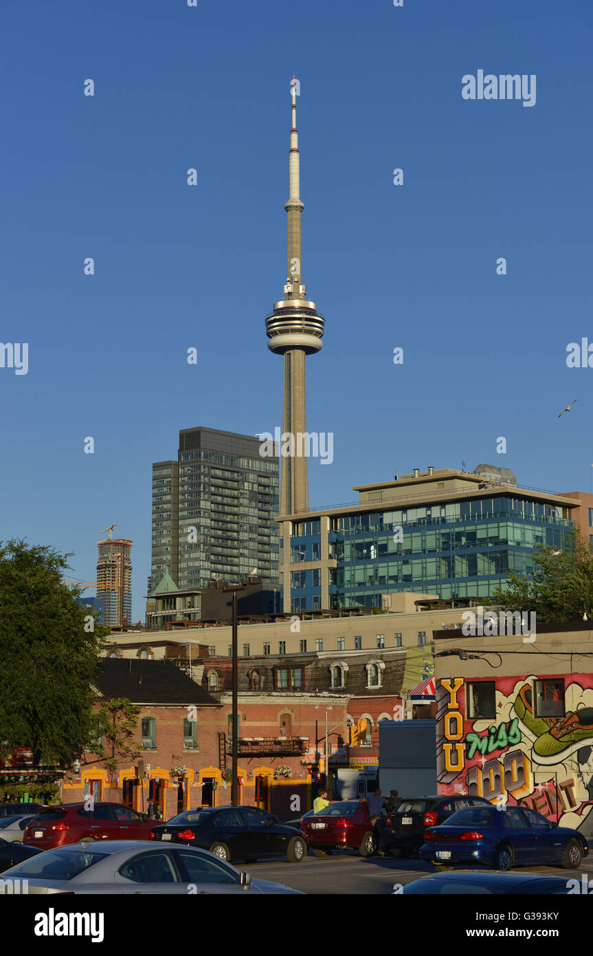 Cn tower and downtown toronto hi-res stock photography and images - Alamy