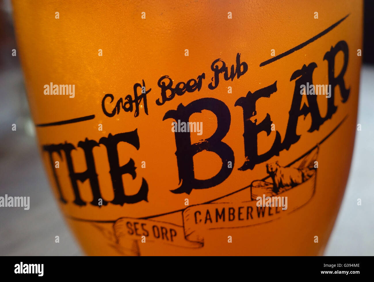 Bear drinking beer hi-res stock photography and images - Alamy